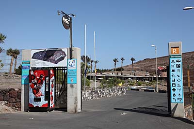 Eingang zum Camping Playa de Vargas auf Gran Canaria