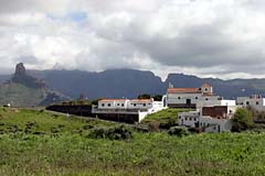 Blick auf Acusa und den Roque Bentaiga - Gran Canaria